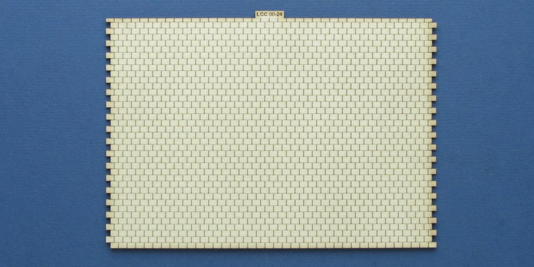 LCC 00-24 OO gauge roof tiles expansion Large tiles panel with interlocking on both sides.